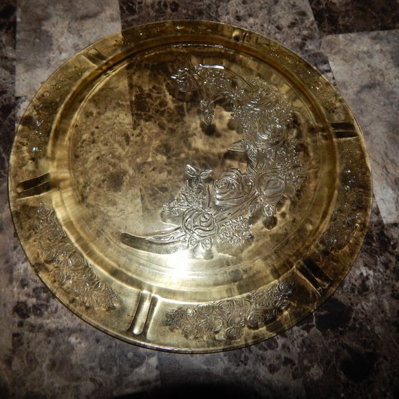 Vintage Depression Glass - Picture 4 of 9